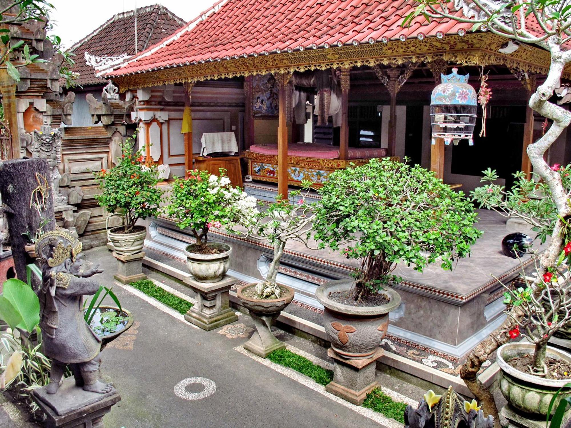 Angga Homestay Ubud Buitenkant foto
