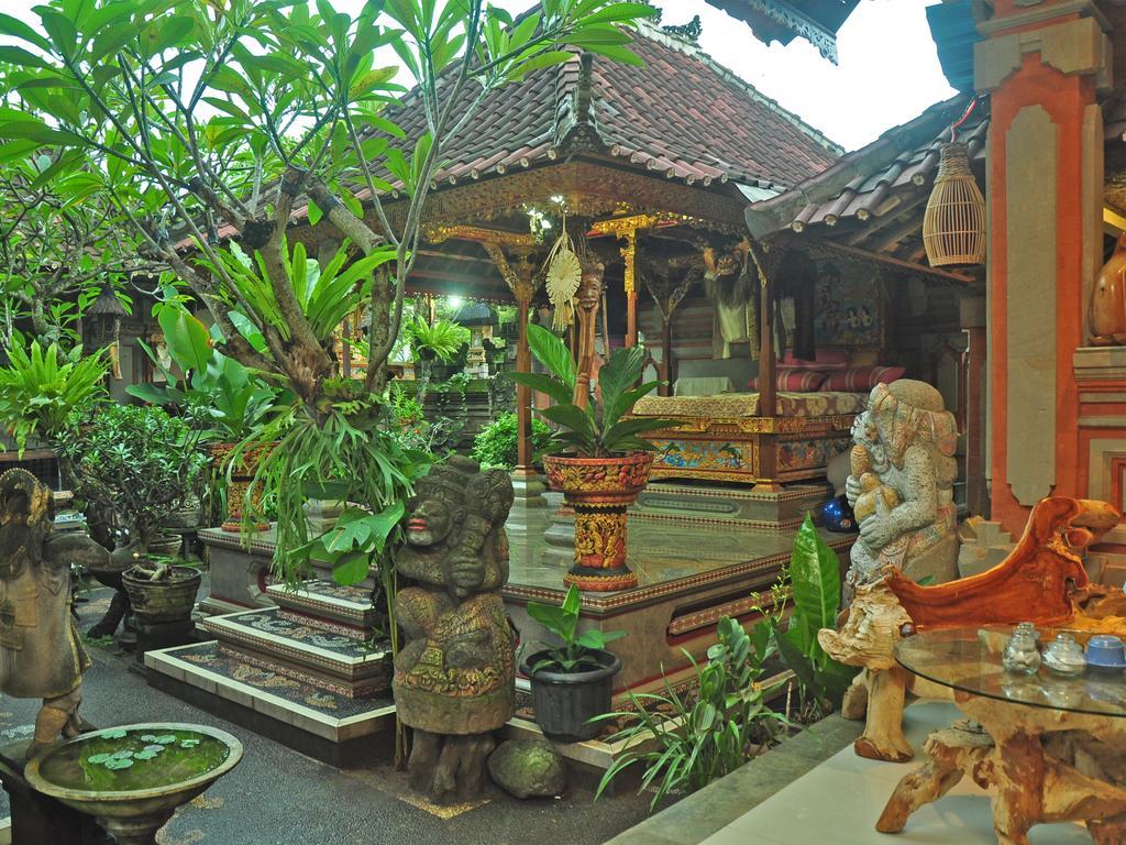 Angga Homestay Ubud Buitenkant foto